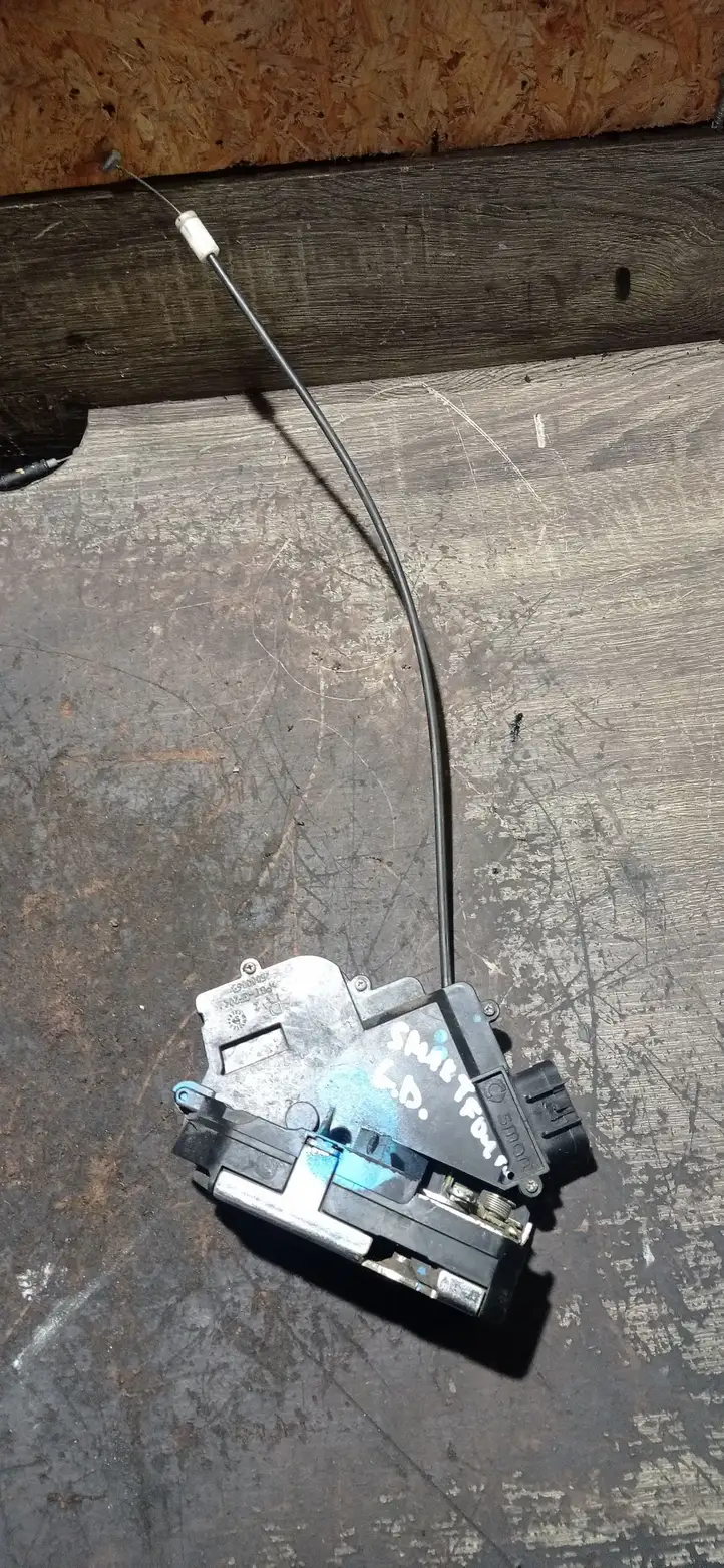 Smart ForTwo (2000 - 2007)  25000863 Замок задней двери