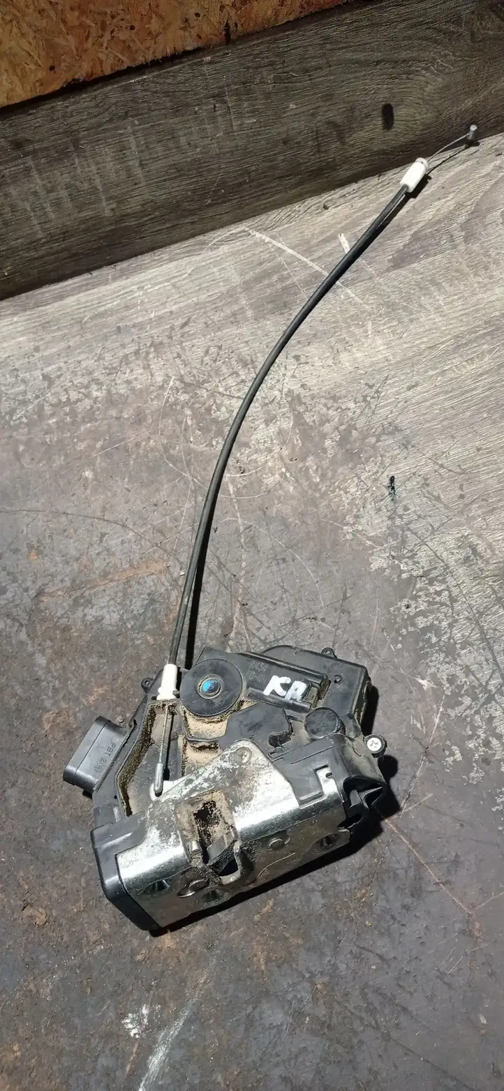 Smart ForTwo (2000 - 2007)  25000863 Замок задней двери