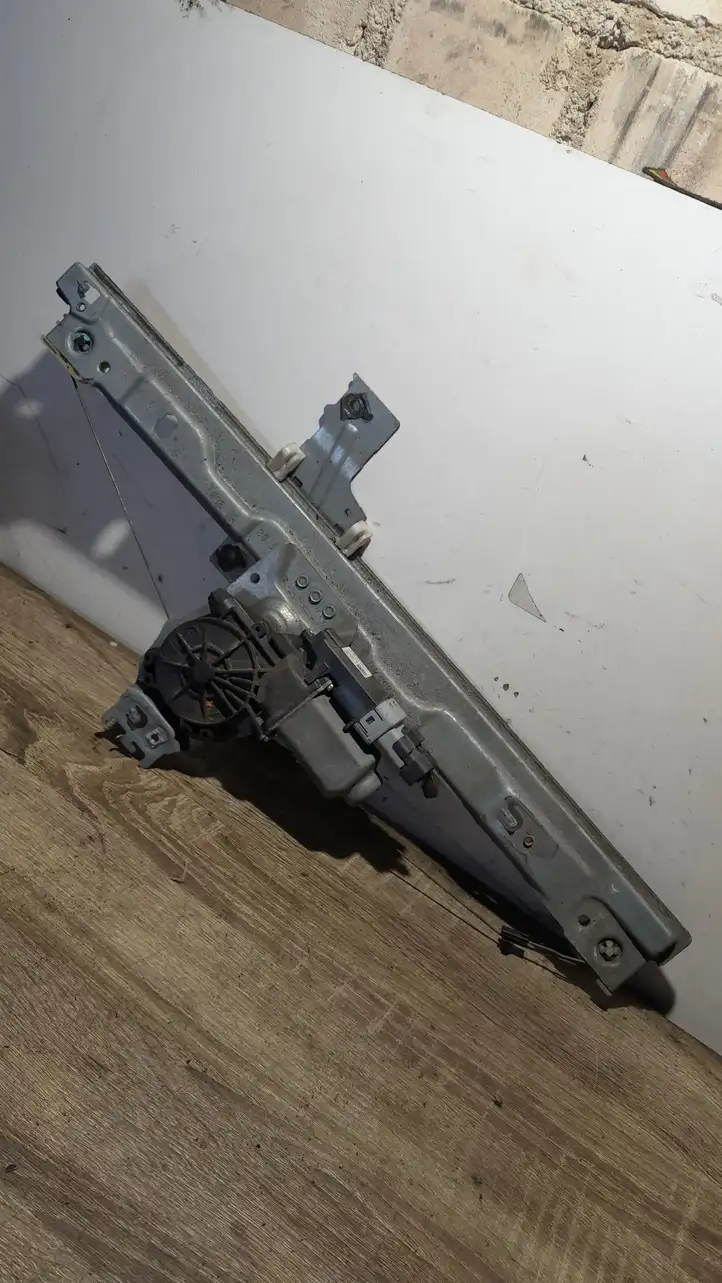 Citroen C4 (2004 - 2008) 401786A8 Стеклоподъемник передней двери (комплект) — фото 1