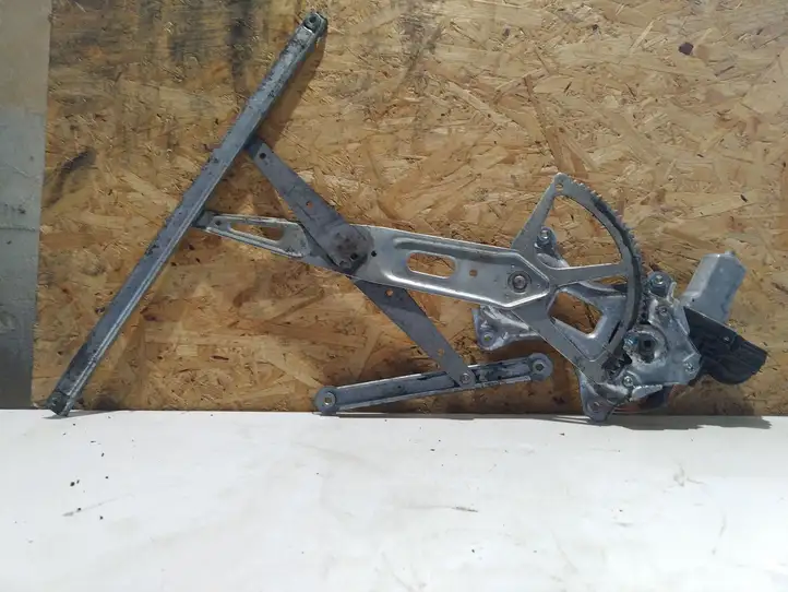 Toyota Prius (XW20) (2003 - 2009)  8571058010 Передний комплект электрического механизма для подъема окна