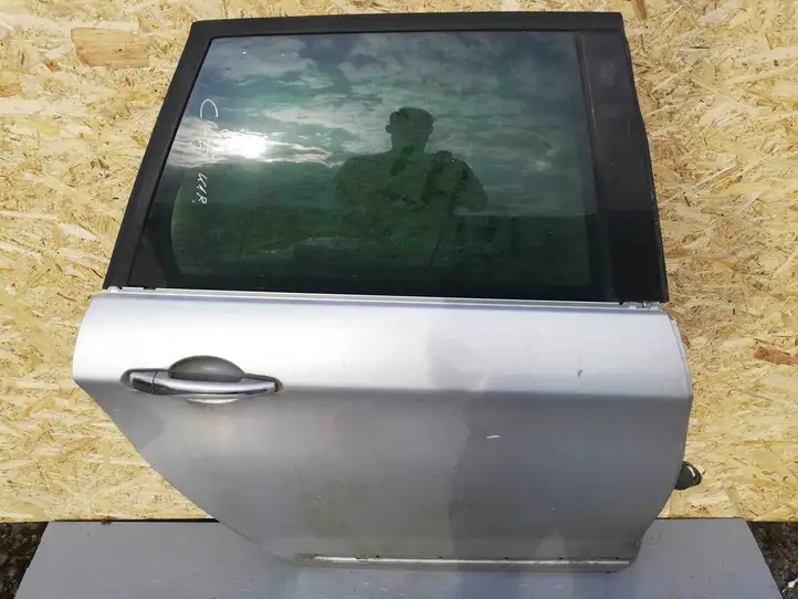 Citroen C5 (2004 - 2008)   Задняя дверь