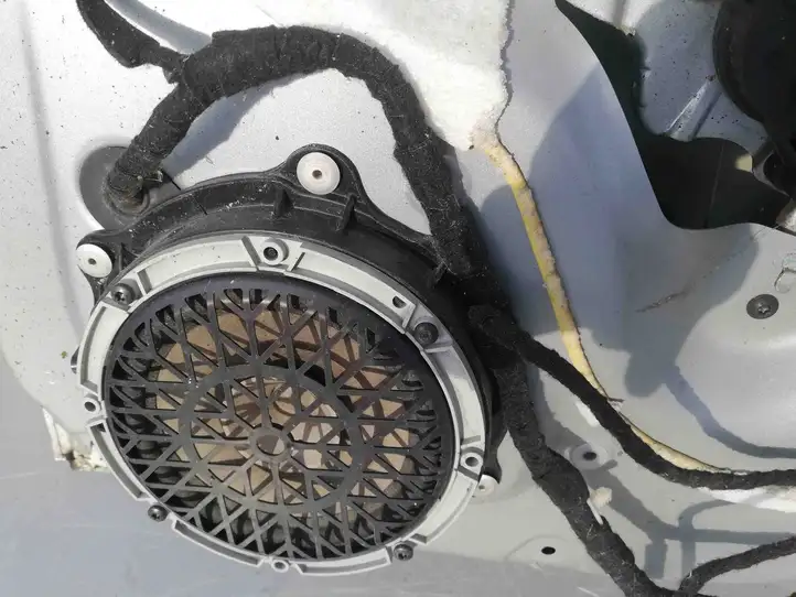 Citroen C5 (2004 - 2008)   Задняя дверь