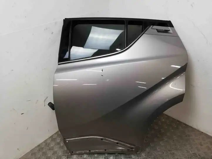 Toyota C-HR I (2016 - 2022) Задняя дверь — фото 2