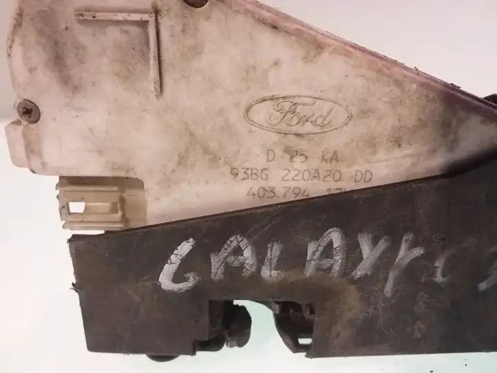 Ford Galaxy (2000 - 2006) 93BG220A20DD Замок задней двери — фото 2
