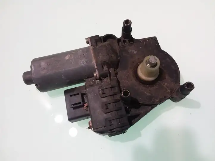 Audi A6 S6 C5 4B (1997 - 2001) 0130821784 Стеклоподъемник задней двери — фото 1