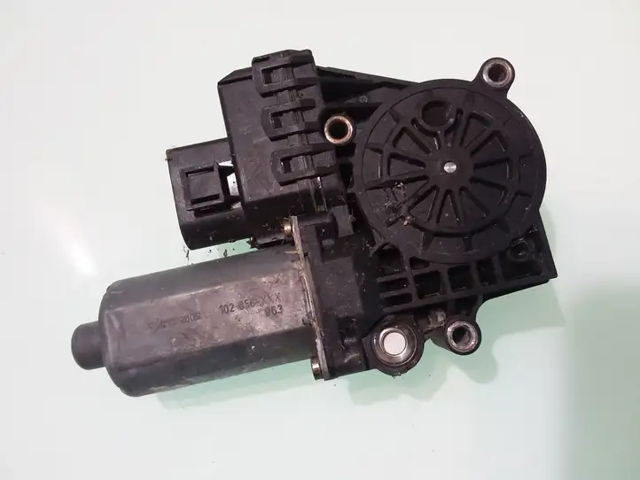 Audi A6 S6 C5 4B (1997 - 2001) 0130821784 Стеклоподъемник задней двери — фото 2