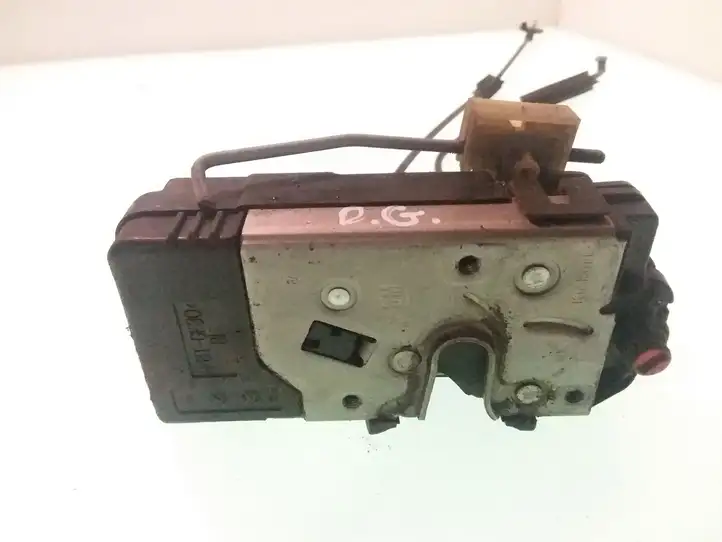 Opel Vectra C (2002 - 2005) 24447346 Замок задней двери — фото 2