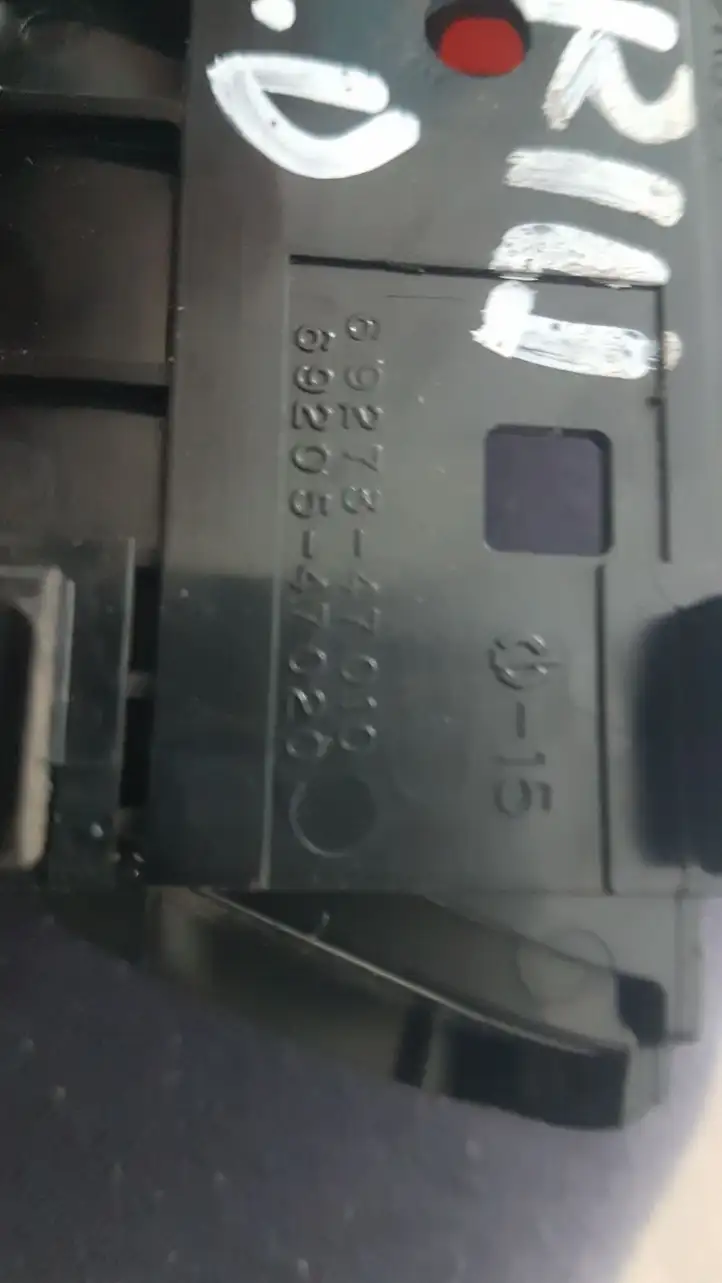 Toyota Prius (XW20) (2003 - 2009) 6927347010 Внутренняя ручка задней двери — фото 3