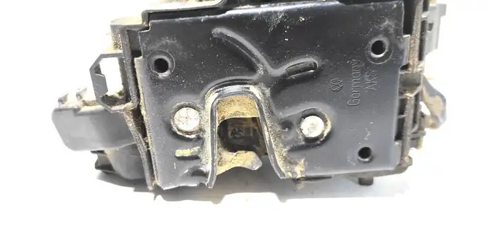 Seat Cordoba (6K) (1999 - 2002) 6K4839016G Замок задней двери — фото 1