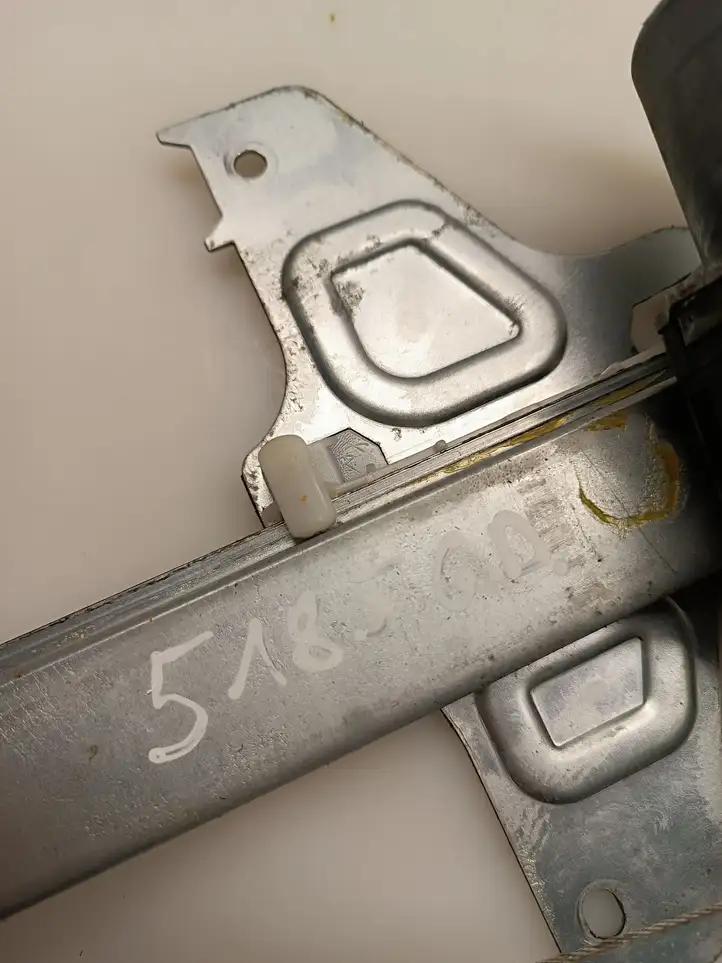 Citroen C5 (2008 - 2017)  0130822750 Передний комплект электрического механизма для подъема окна