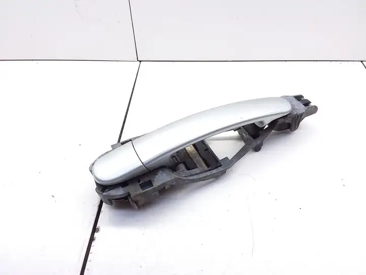 Volkswagen PASSAT B5 (1997 - 2000) 3B0837885 Наружная ручка задней двери — фото 2