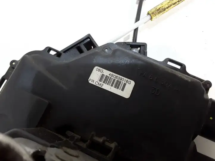 Audi A6 Allroad C5 (2000 - 2006) 4B0839016G Замок задней двери — фото 3