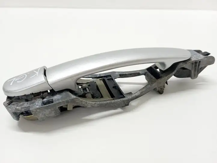 Volkswagen Bora (1998 - 2005) 3B0837885886 Наружная ручка задней двери — фото 4