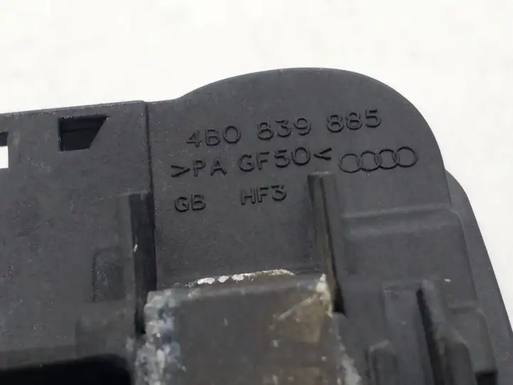 Audi A3/S3 8P (2004 - 2008) 4B0839885 Наружная ручка задней двери — фото 3