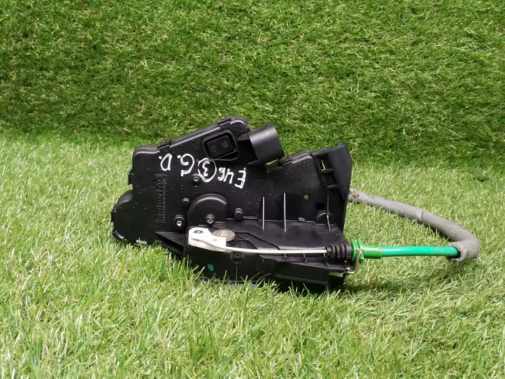 BMW 3 E46 (1998 - 2005) 246HTR Замок задней двери — фото 1