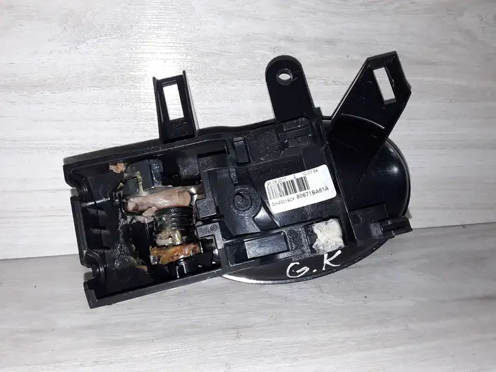 Nissan Juke I F15 (2010 - 2018) Внутренняя ручка задней двери — фото 2