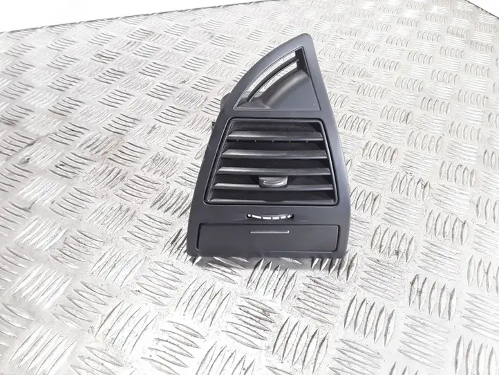 Citroen C4 (2004 - 2008) 9646337977 Боковой воздушный дефлектор — фото 1