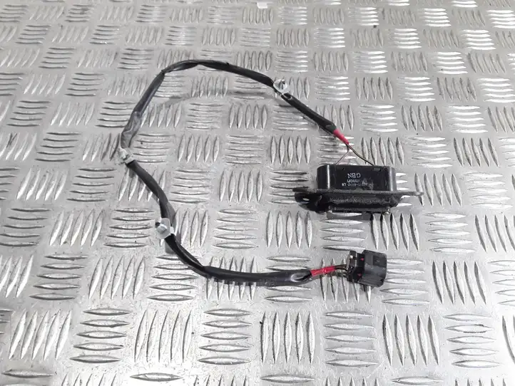 Hyundai H-1, Starex, Satellite (2007 - 2013) 935954H110LH Контакт двери — фото 1