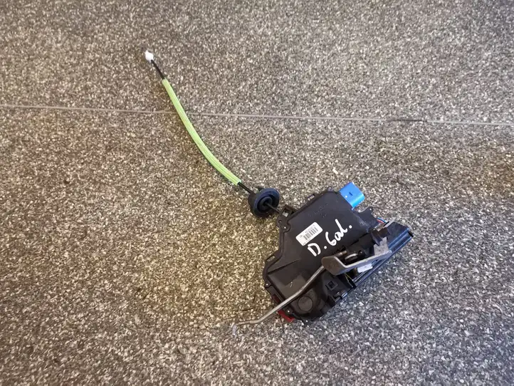 Audi A8 (2005 - 2007)  4E0839016 Замок задней двери