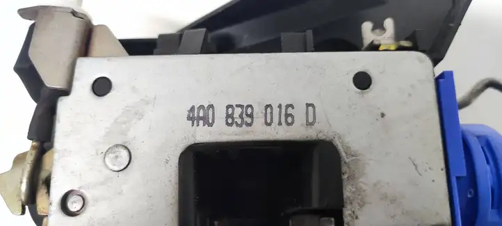 Audi A3/S3 8L (2000 - 2003) 4A0839016D Замок задней двери — фото 4