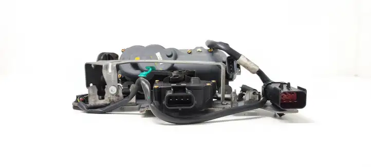 Chrysler Voyager (2001 - 2004)   Замок задней двери