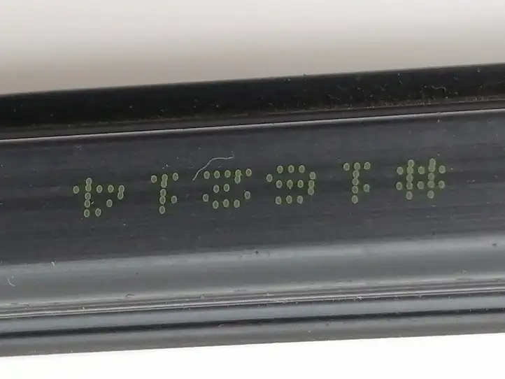Mercedes-Benz CLK A208 (1997 - 2002) 16214 Уплотнитель стекла передней двери — фото 9