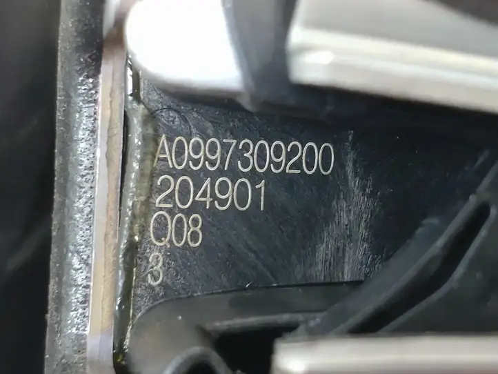 Mercedes-Benz EQC (2018 - ) A0997309200 Замок задней двери — фото 11