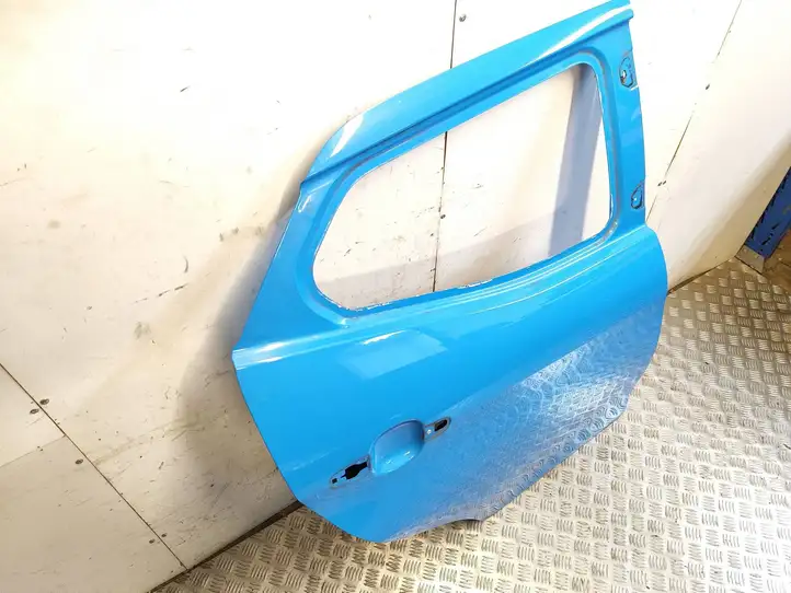Toyota Aygo AB40 (2014 - 2018) Задняя дверь — фото 3