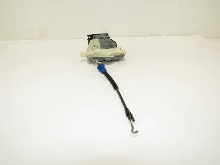 Volkswagen Tiguan (2007 - 2011)   Замок задней двери