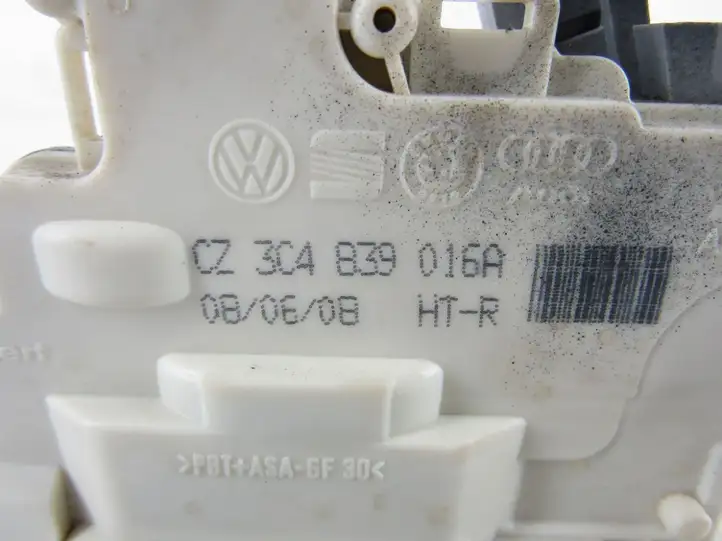 Volkswagen Tiguan (2007 - 2011)   Замок задней двери