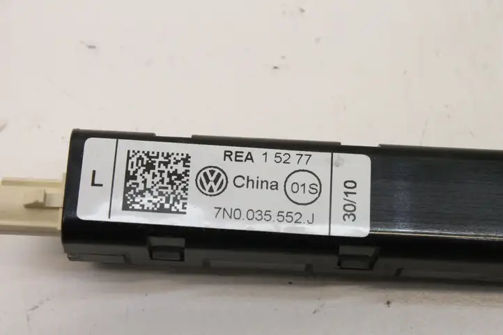 Volkswagen Sharan (2010 - 2015) 7N0035552J Усилитель антенны — фото 6