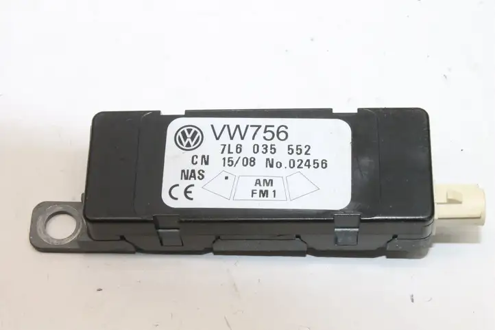 Volkswagen Touareg I (2002 - 2010) 7L6035552 Усилитель антенны — фото 5