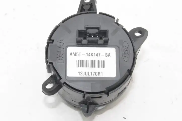Ford Focus (2011 - 2015) AM5T14K147BA Кнопки на рулевом колесе — фото 5
