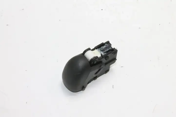 Nissan 370Z (2008 - 2014) Прочие детали салона — фото 1