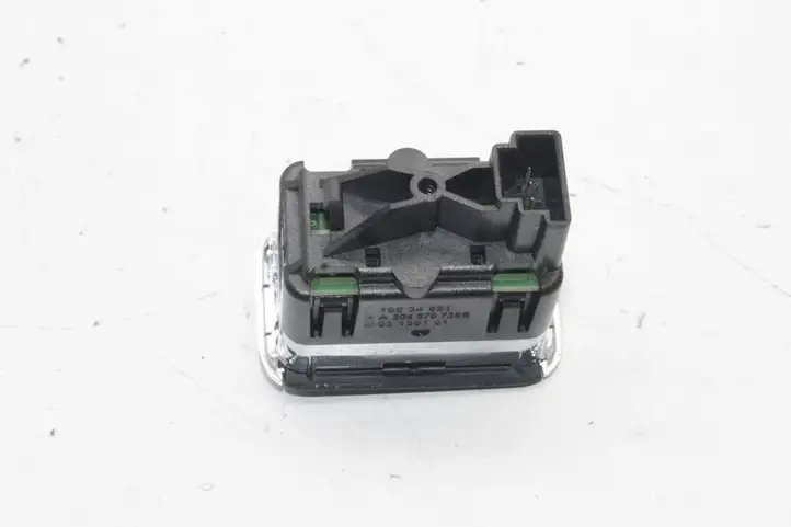 Mercedes-Benz C W204 (2007 - 2014) A2048707358 Блок кнопок стеклоподъемников — фото 6