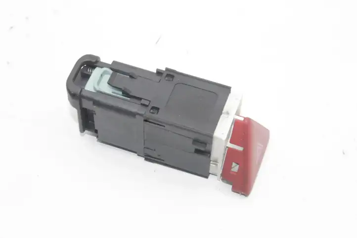 Volkswagen Scirocco (2008 - 2014) 1Q0953509 Включатель аварийных фонарей — фото 4
