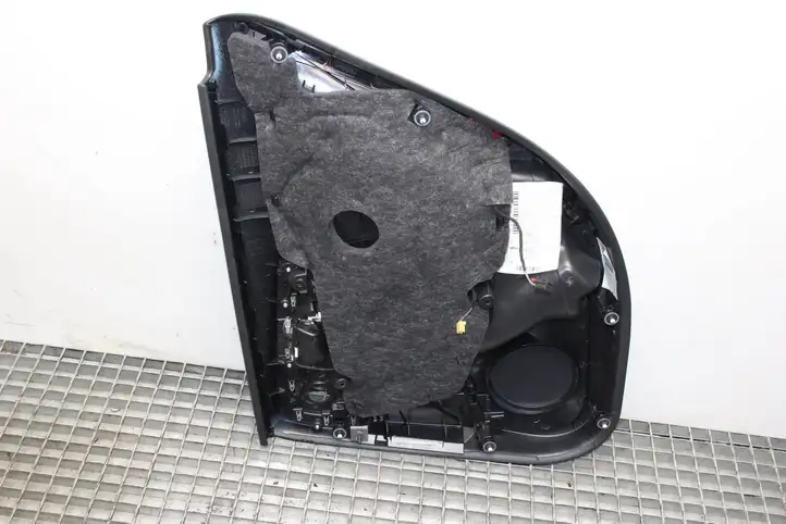 Audi A6 C7 (2011 - 2014) 4G0867221A Обшивка задней двери — фото 4