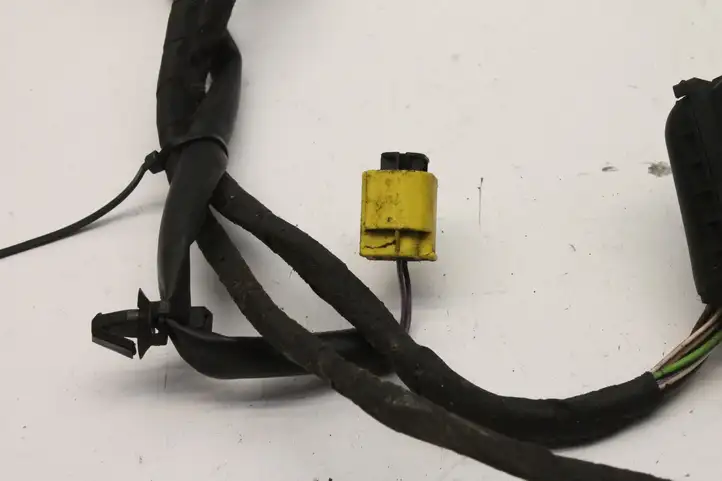 BMW 5 F10 F11 (2009 - 2016)  7505225 Другой проводник