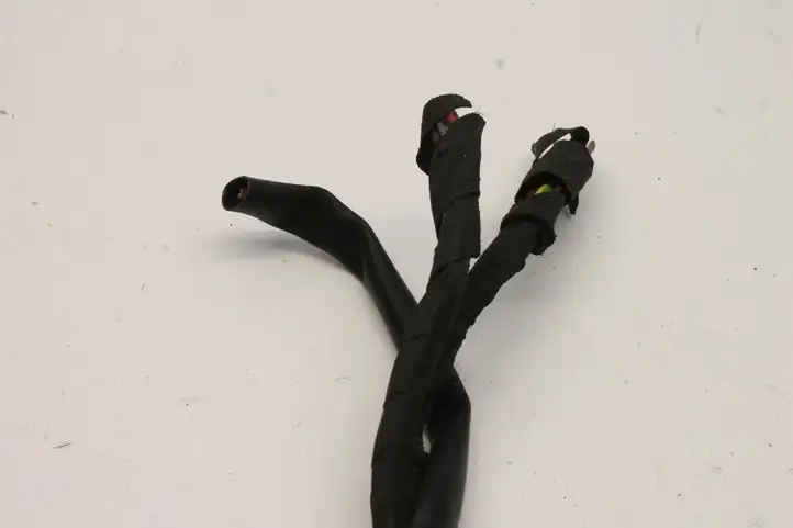 BMW 5 F10 F11 (2009 - 2016)  7505225 Другой проводник