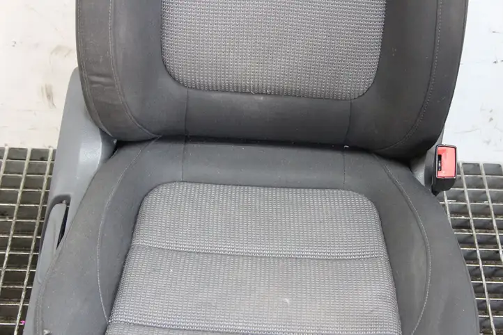 Volkswagen Sharan (2010 - 2015) Переднее сиденье пассажира — фото 8