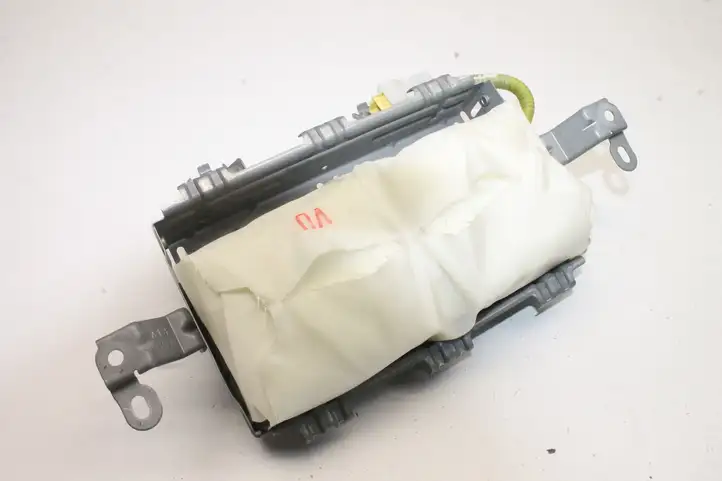Toyota Prius (XW30) (2009 - 2015) TG08B02001 Подушка безопасности пассажира — фото 1