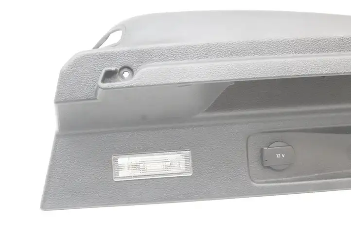 Volkswagen Scirocco (2008 - 2014)  1K8867762B Боковая отделка (задняя)