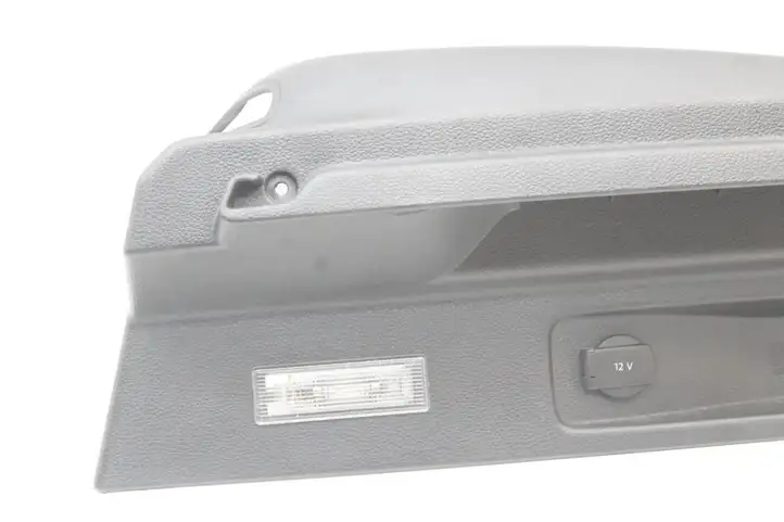 Volkswagen Scirocco (2008 - 2014)  1K8867762B Боковая отделка (задняя)