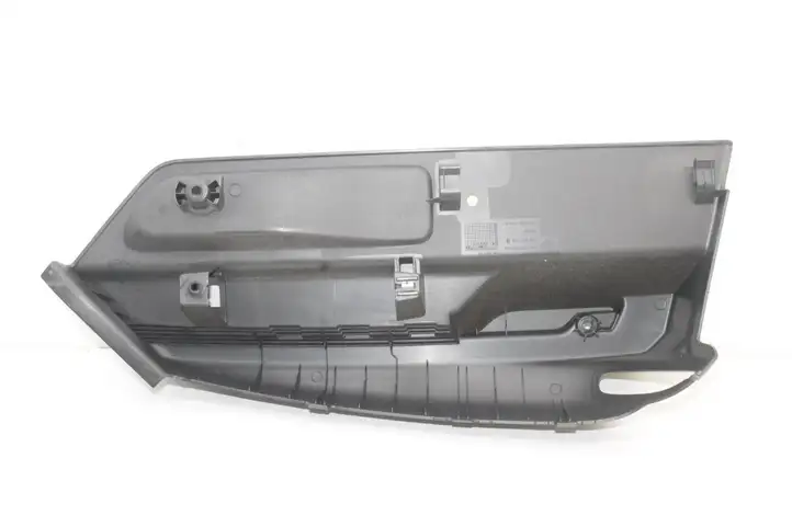Volkswagen Scirocco (2008 - 2014)  1K8867761B Боковая отделка (задняя)