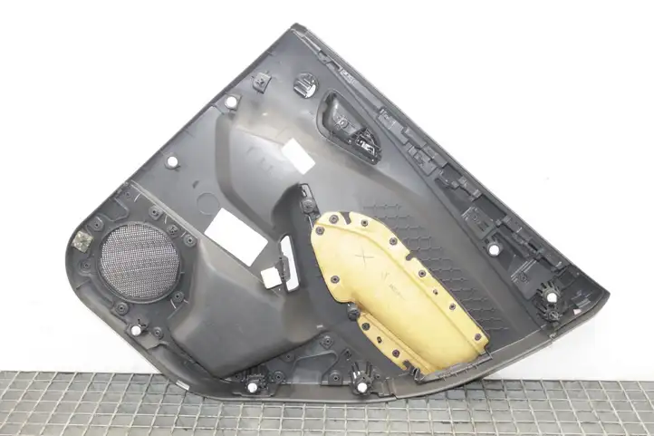 Ford Focus (2011 - 2015) Обшивка задней двери — фото 6