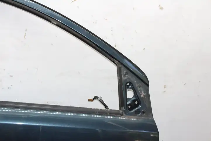Nissan Note (E11) (2006 - 2014) Дверь — фото 3