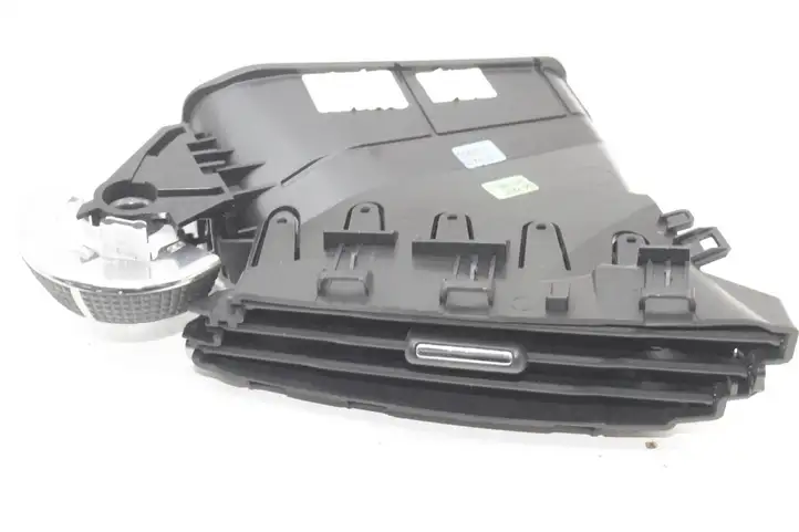 Ford Focus (2011 - 2015) BM51A014L21BE Воздушная решетка панели — фото 2