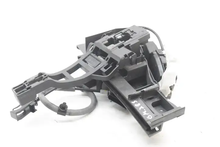 Ford Focus (2011 - 2015)  BM51A264B23AA Замок задней двери