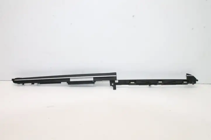 Toyota Prius (XW30) (2009 - 2015) 5547547050 Декоративная планка — фото 1