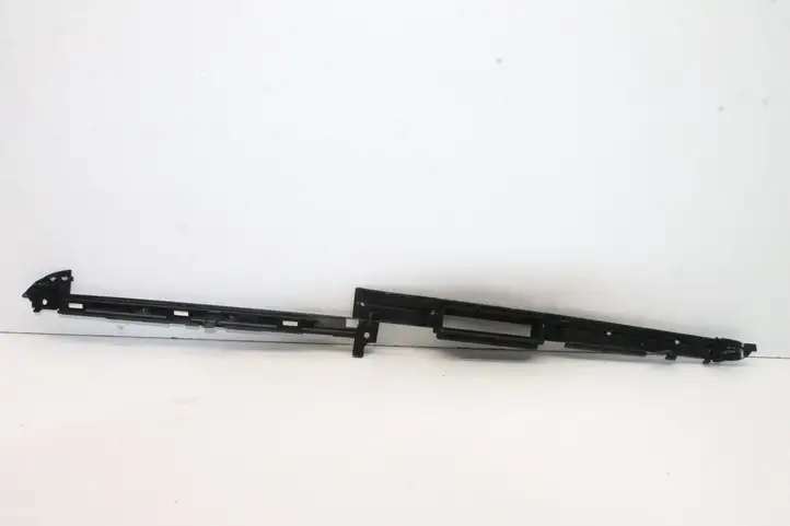 Toyota Prius (XW30) (2009 - 2015) 5547547050 Декоративная планка — фото 4